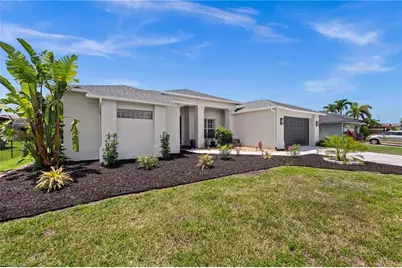 1820 SW 29th Ter, Cape Coral, FL 33914 - Photo 2