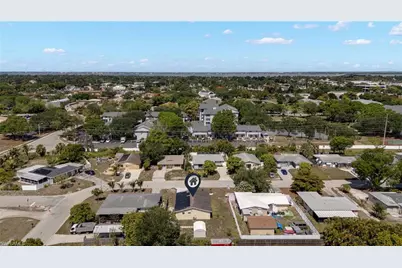 4855 West Dr, Fort Myers, FL 33907 - Photo 28