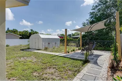 4855 West Dr, Fort Myers, FL 33907 - Photo 24