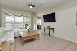 10015 Sky View Way, Fort Myers, FL 33913 - Photo 4