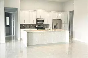 224 NW 2nd Pl, Cape Coral, FL 33993 - Photo 2