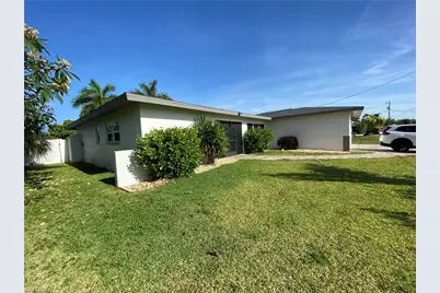 5156 Sunnybrook Ct, Cape Coral, FL 33904 - Photo 2