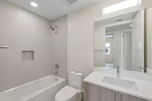 26589 Rosewood Pointe Dr, Bonita Springs, FL 34135 - Photo 14