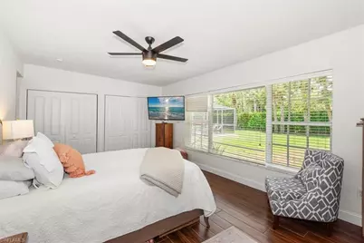 991 Aqua Ln, Fort Myers, FL 33919 - Photo 18