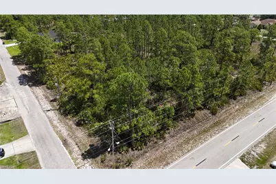 1406 W 10th St, Lehigh Acres, FL 33972 - Photo 2