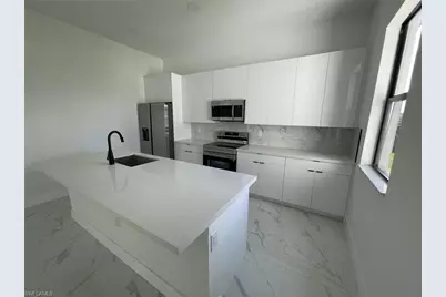 1319 NW 15th Ave, Cape Coral, FL 33993 - Photo 4