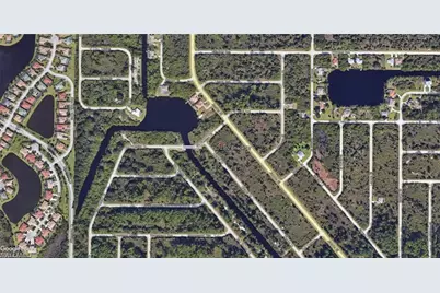 2298 McPhearson Dr, Port Charlotte, FL 33953 - Photo 4