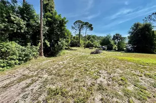 4718/4720 Golfview Blvd, Lehigh Acres, FL 33973 - Photo 2