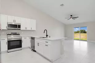 362/364 Petite Ave, Lehigh Acres, FL 33974 - Photo 32