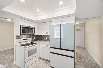 3314 SE 11th Ave, Cape Coral, FL 33904 - Photo 4