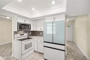3314 SE 11th Ave, Cape Coral, FL 33904 - Photo 4