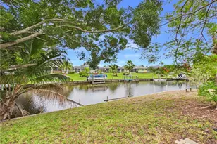 794 Hydrangea Dr, North Fort Myers, FL 33903 - Photo 26