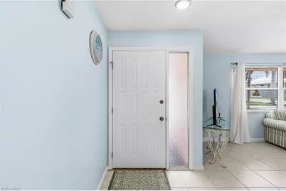 3122 SE 22nd Pl, Cape Coral, FL 33904 - Photo 4