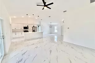 2600 26th St W, Lehigh Acres, FL 33971 - Photo 14