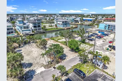 1339 Santos Rd, Fort Myers Beach, FL 33931 - Photo 12