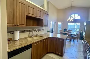 13648 Admiral Ct, Fort Myers, FL 33912 - Photo 4