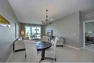 3000 Oasis Grand Blvd #407, Fort Myers, FL 33916 - Photo 6
