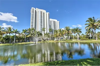 3000 Oasis Grand Blvd #407, Fort Myers, FL 33916 - Photo 2