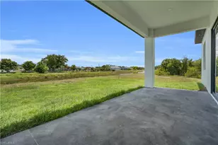 537 Paloma Ave, Lehigh Acres, FL 33974 - Photo 30