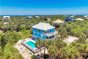 4460 Smugglers Dr, Upper Captiva, FL 33924 - Photo 2