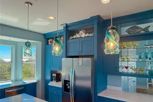 4460 Smugglers Dr, Upper Captiva, FL 33924 - Photo 10