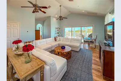 4460 Smugglers Dr, Upper Captiva, FL 33924 - Photo 20