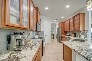 2612 Stonyhill Ct, Cape Coral, FL 33991 - Photo 22
