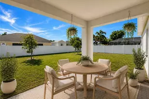 2728 NE 5th Pl, Cape Coral, FL 33909 - Photo 18
