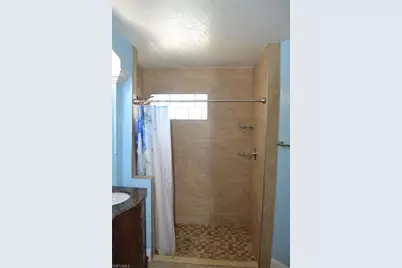 622 SE 10th Ave, Cape Coral, FL 33990 - Photo 20
