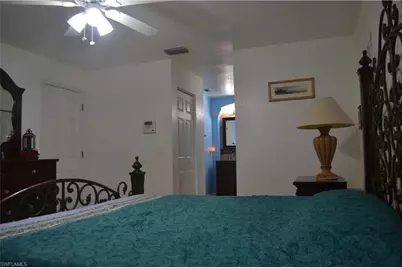 622 SE 10th Ave, Cape Coral, FL 33990 - Photo 18