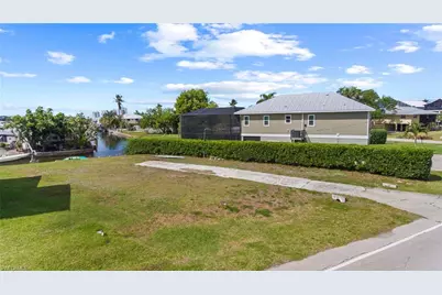 4575 Spring Creek Dr, Bonita Springs, FL 34134 - Photo 12