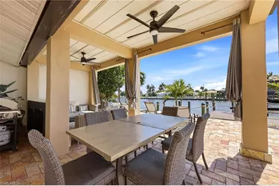 469 Bayshore Dr, Cape Coral, FL 33904 - Photo 20