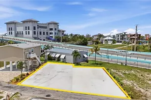 19281 #32-33 San Carlos Blvd, Fort Myers Beach, FL 33931 - Photo 1