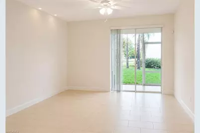 12515 McGregor Blvd #104, Fort Myers, FL 33919 - Photo 8