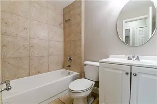 225 SW 37th St, Cape Coral, FL 33914 - Photo 8