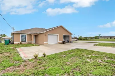 823/825 Cultural Park Blvd S, Cape Coral, FL 33990 - Photo 2