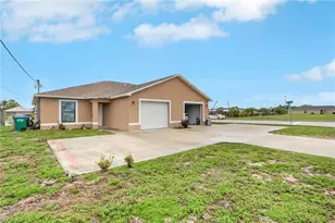 823/825 Cultural Park Blvd S, Cape Coral, FL 33990 - Photo 2