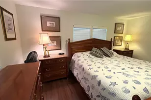 748 Park Ave, North Fort Myers, FL 33917 - Photo 16