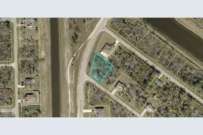 2720 Rena Ln, Lehigh Acres, FL 33971 - Photo 1