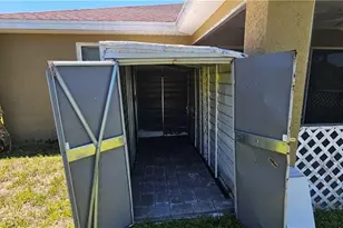 815 Porter St E, Lehigh Acres, FL 33974 - Photo 22
