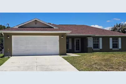 815 Porter St E, Lehigh Acres, FL 33974 - Photo 2