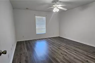 815 Porter St E, Lehigh Acres, FL 33974 - Photo 10