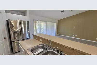 815 Porter St E, Lehigh Acres, FL 33974 - Photo 12
