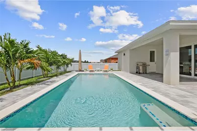 2016 NW 1st Ave, Cape Coral, FL 33993 - Photo 36