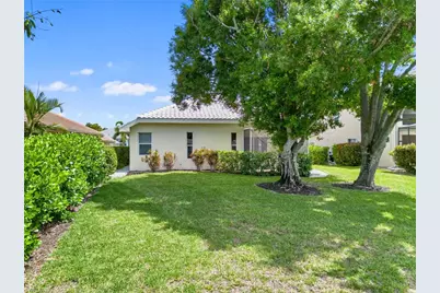 9781 Mainsail Ct, Fort Myers, FL 33919 - Photo 36