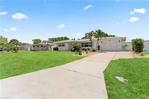 710 SE 42nd Ln, Cape Coral, FL 33904 - Photo 16