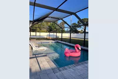 710 SE 42nd Ln, Cape Coral, FL 33904 - Photo 6