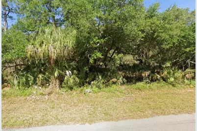 353 Ellington St, Port Charlotte, FL 33953 - Photo 2