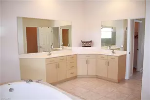 4213 SW 14th Pl, Cape Coral, FL 33914 - Photo 22