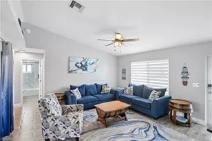 808 SW 14th Pl, Cape Coral, FL 33991 - Photo 6